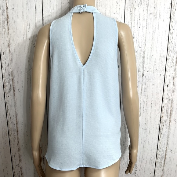Morgan Claire Sleeveless Top V Neck Choker collar Baby Blue Size Small - Picture 2 of 7